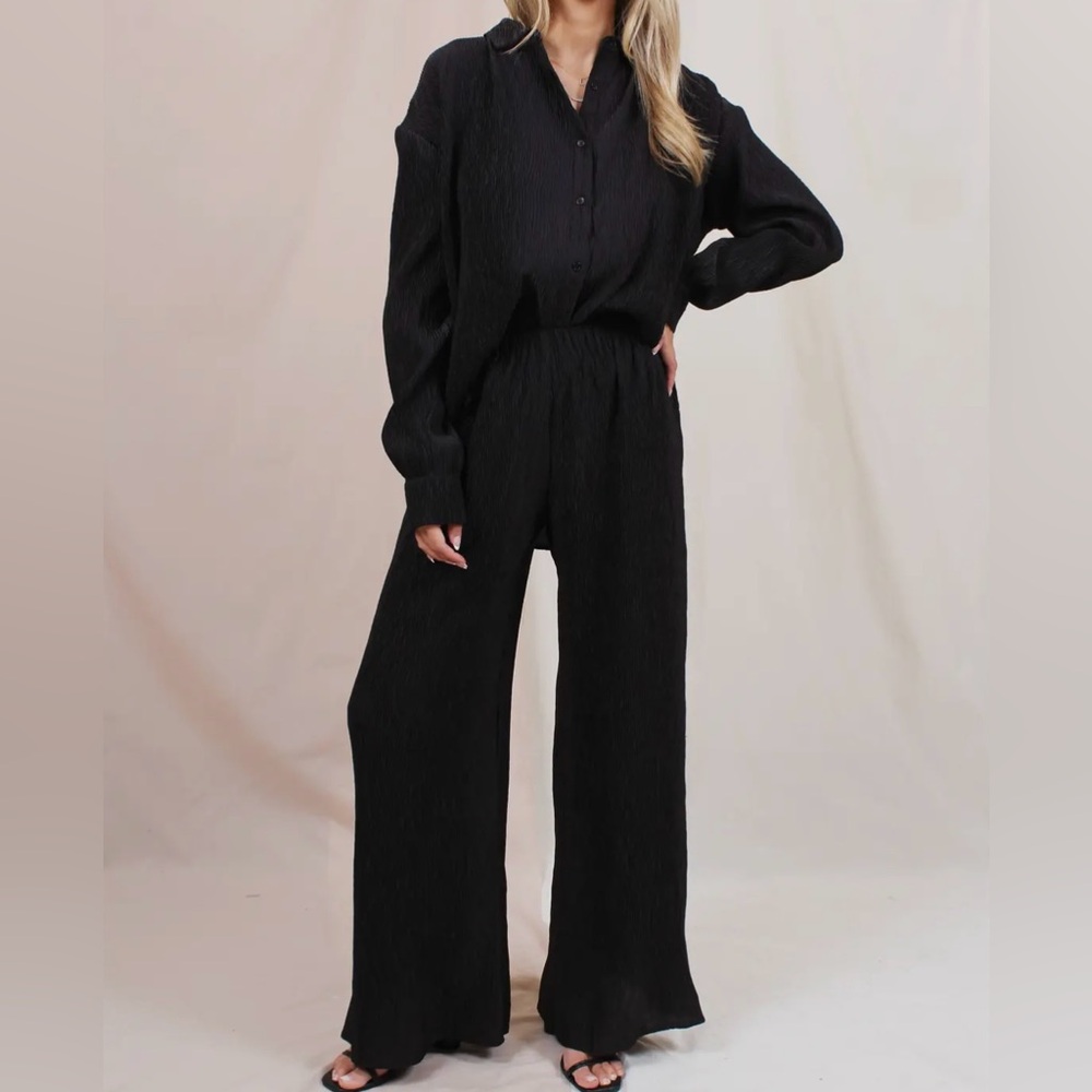 20. Two Piece Plisse Top and Pant Set